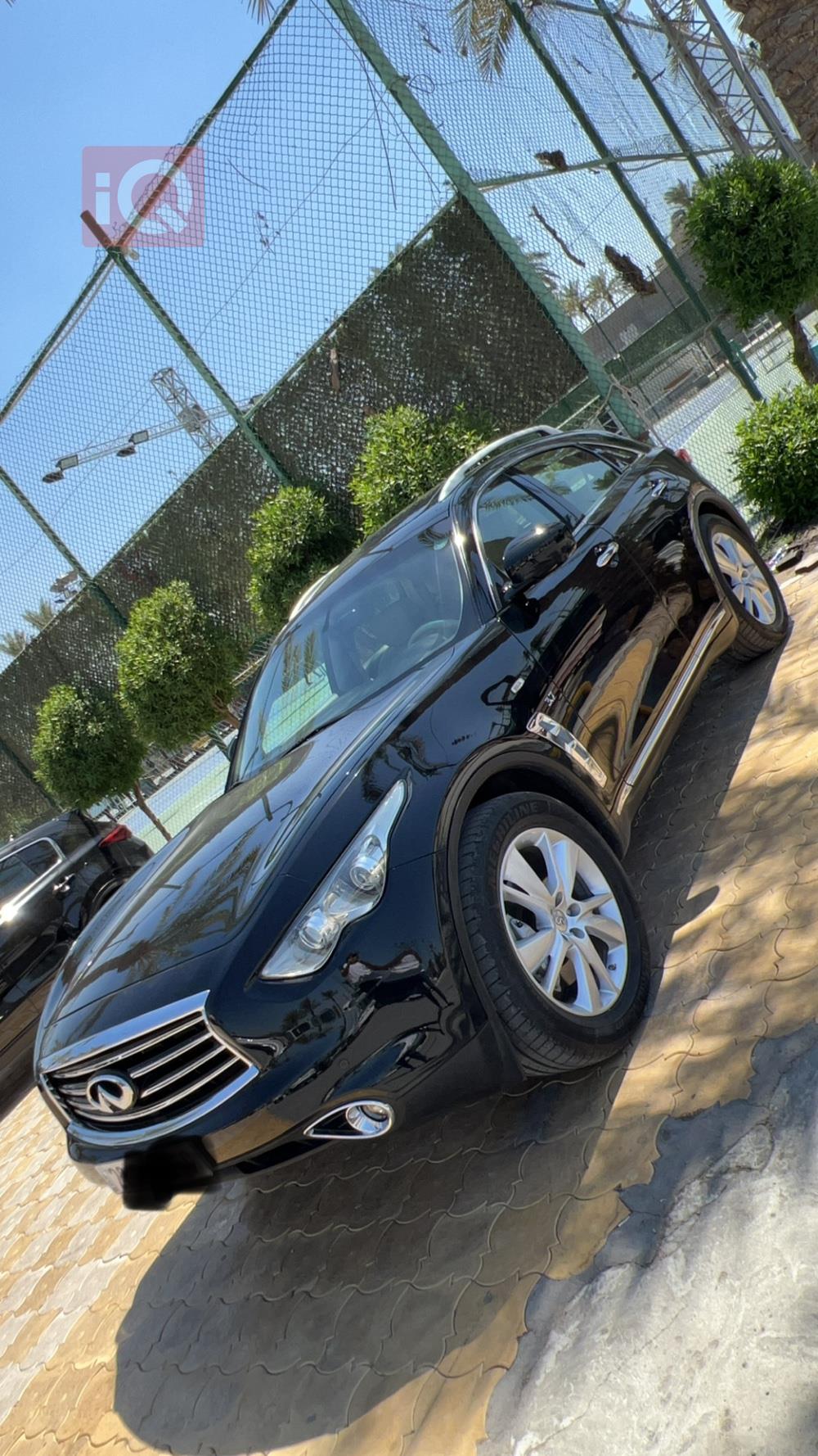 ئينفنتي QX70